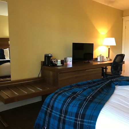 Inverary Resort Baddeck Inlet Екстериор снимка